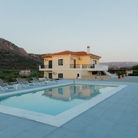 Villa Βίλλα Πηνελόπη Με Πισίνα Σε Ιδιωτικό Λόφο Με Θέα Nafplio Exterior foto